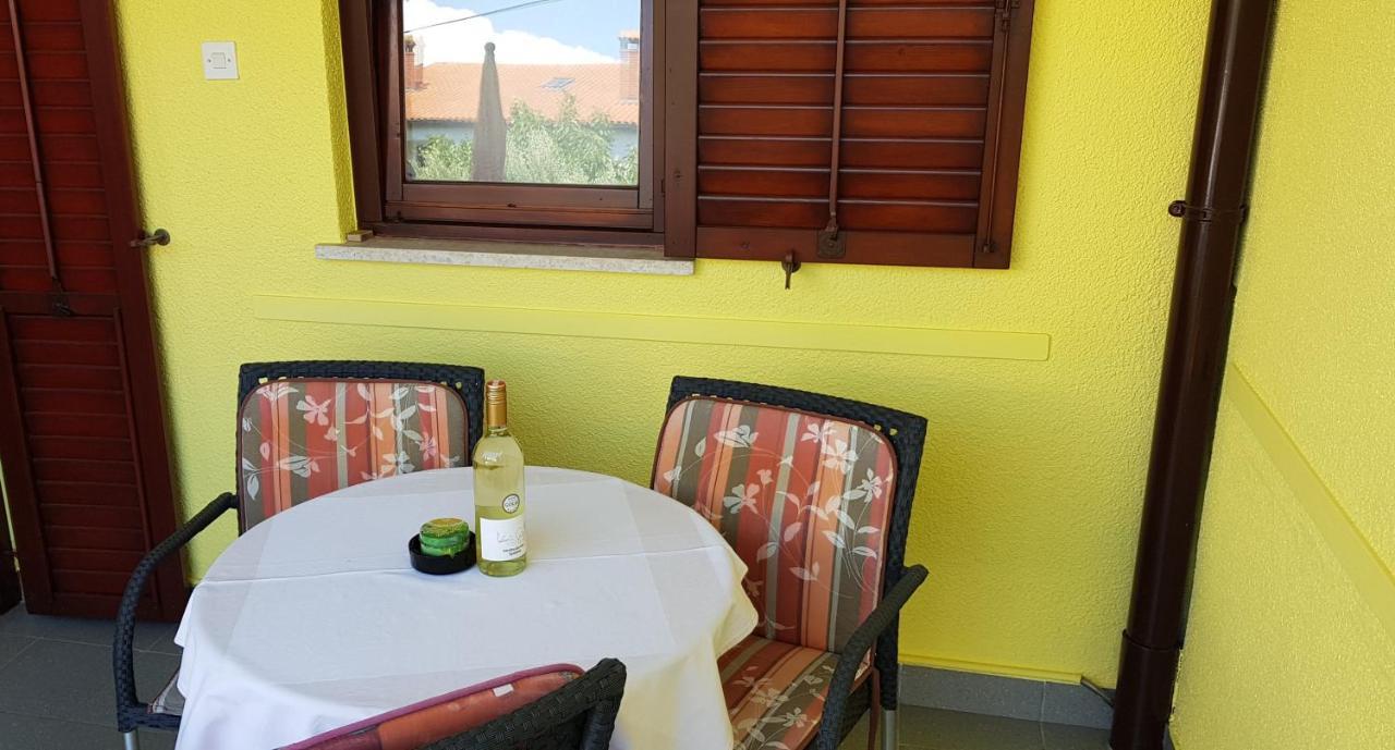Paradise Beach Apartments Rovigno Esterno foto